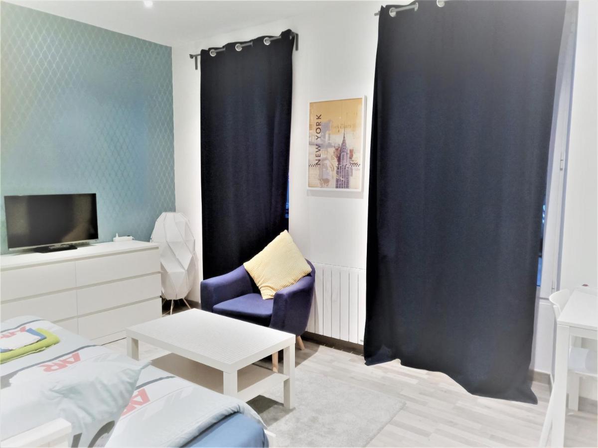 Appartement Proche Centre Ville, Gare Et Autoroute Melun Exterior foto